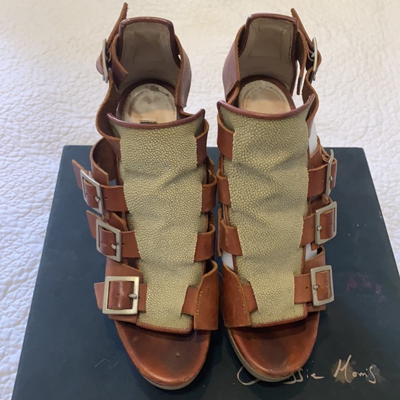 Chrissie Morris Stingray & Leather Platform Sandals w/box - Picture 5 of 8